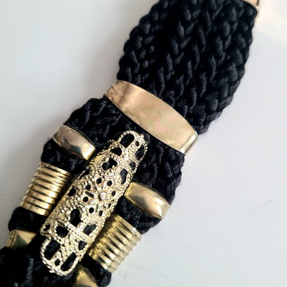 Vintage gold tone belt. Made in Korea. - Picture 5 of 7